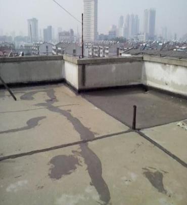 诏安漏水维修 楼顶漏水是什么原因，楼顶漏水维修方法是什么?